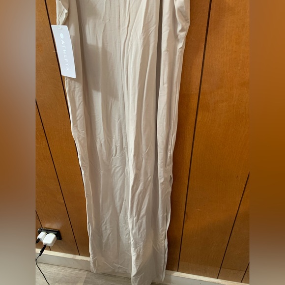 NWT ATHLETA Shoreline Slit Maxi Dress in Shoreline Beige Casual Light Size Small - Picture 9 of 16